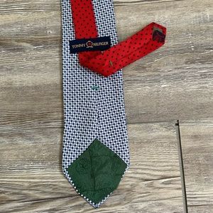 Tommy Hilfiger 100% Silk Tie
